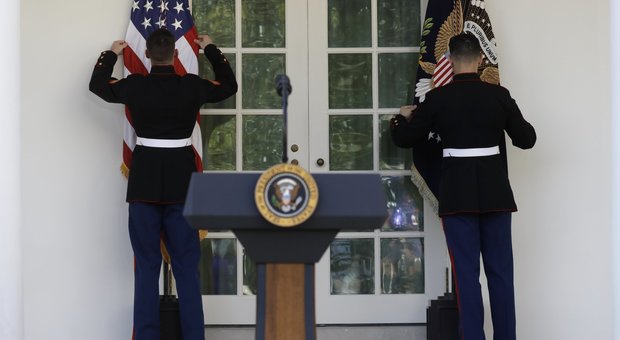 SHBA, rihapet qeveria federale