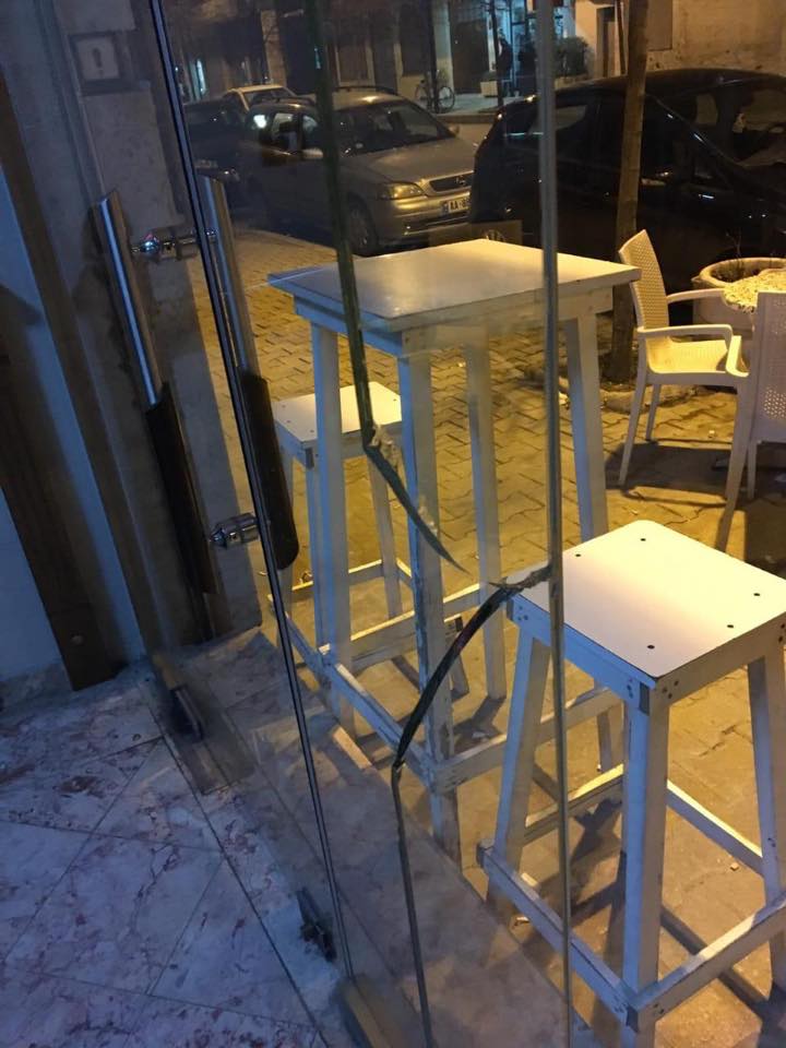 Denoncimi/ Rrihet në Kavajë ministri Ahmetaj