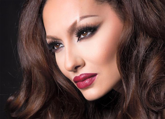 E shkuara trondit Adelina Ismailin, këngëtarja zhduket pasi u thirr të dëshmojë për vrasjen e ish-të fejuarit