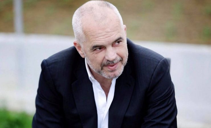 Rama sulmon Zërin e Amerikës: Flet nga kazani i Tiranës