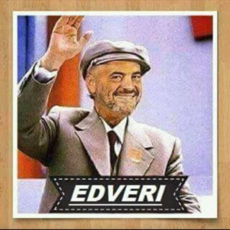 Berisha krahason Ramën me Hoxhën: Pas 70 vitesh rikthehet Enveri