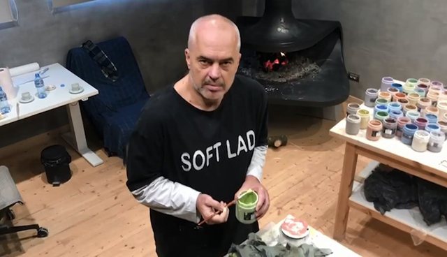 Oxhaku i shtrenjtë i shfaqur në video, reagon Rama