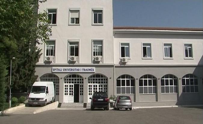 U qëllua në kokë dhe vdiq në spital, dyshohet krim pasioni