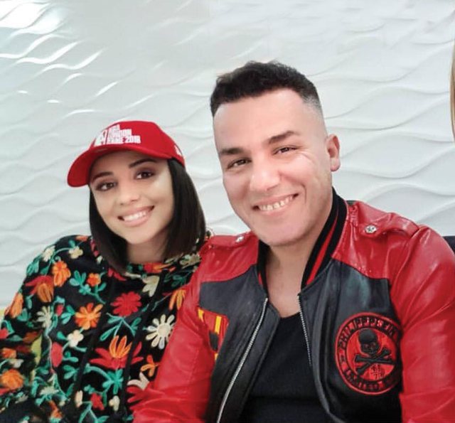 E mohuan se janë të lidhur, çifti kalon pushimet dimërore bashkë (FOTO)