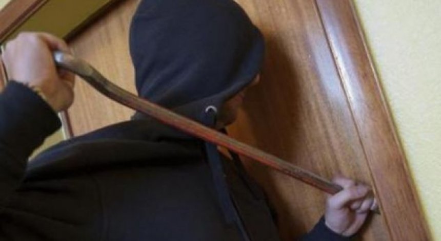 Arrestohen 4 persona, bastisën 13 banesa në Kavajë dhe fshatrat përreth