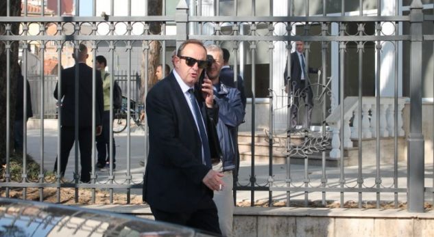 Autoriteti i Dosjeve reagon për Bujar Sheshin