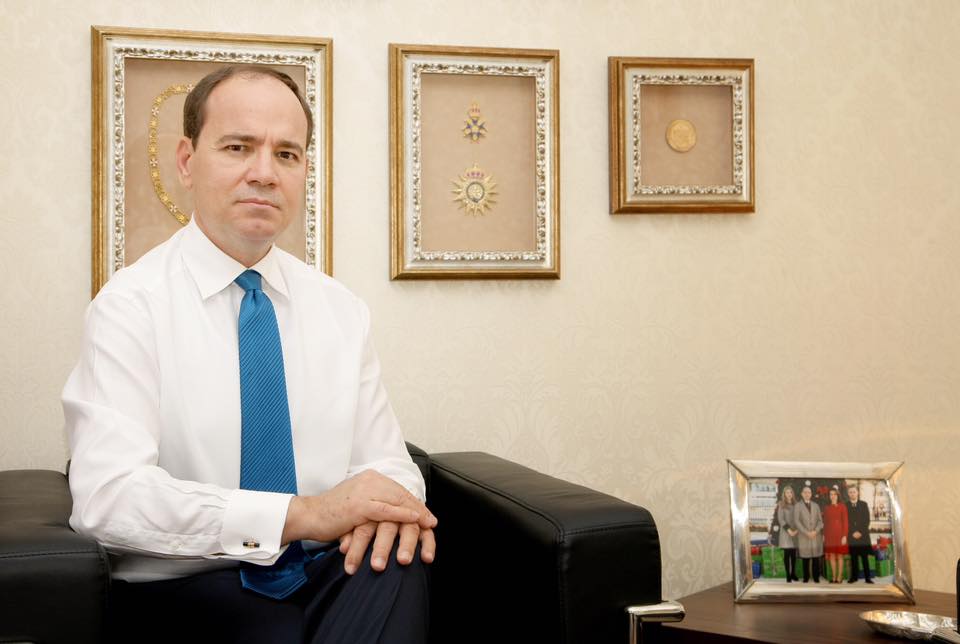 Nishani padit kryeministrin Rama për shpifje