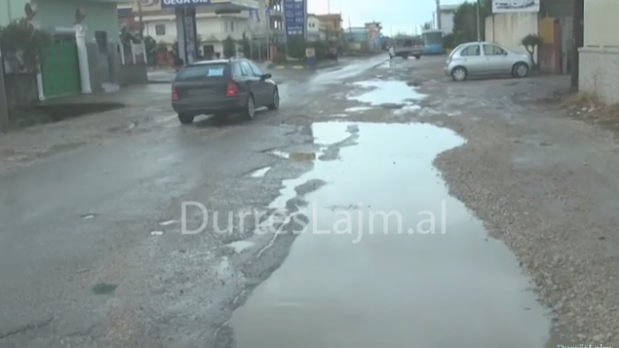 Po e ndan apo po e bashkon Durrësin me Shijakun (FOTO & VIDEO)