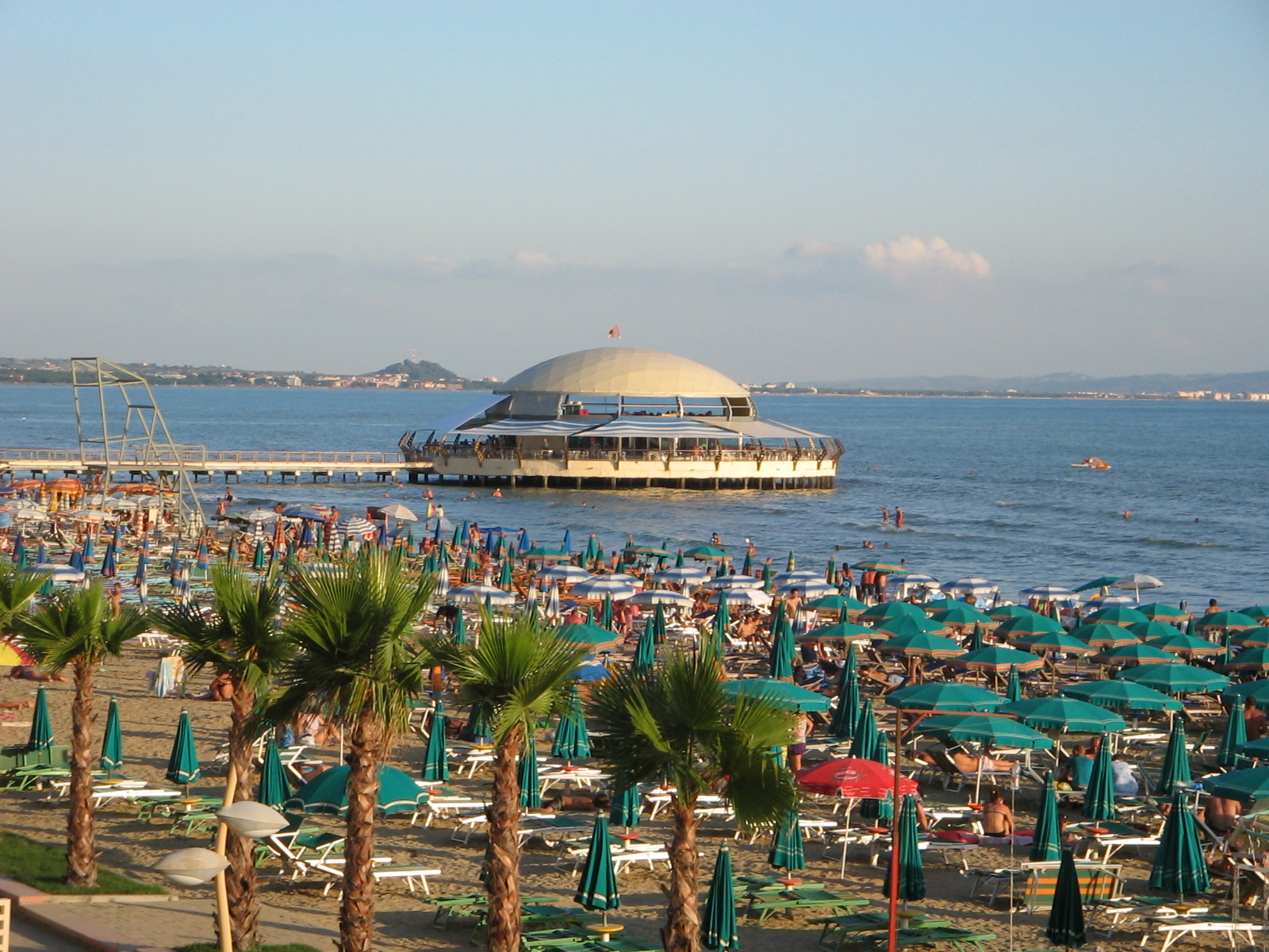 Turizmi në Shqipëri, po ikin nordikët e polakët, vijnë gjermanët