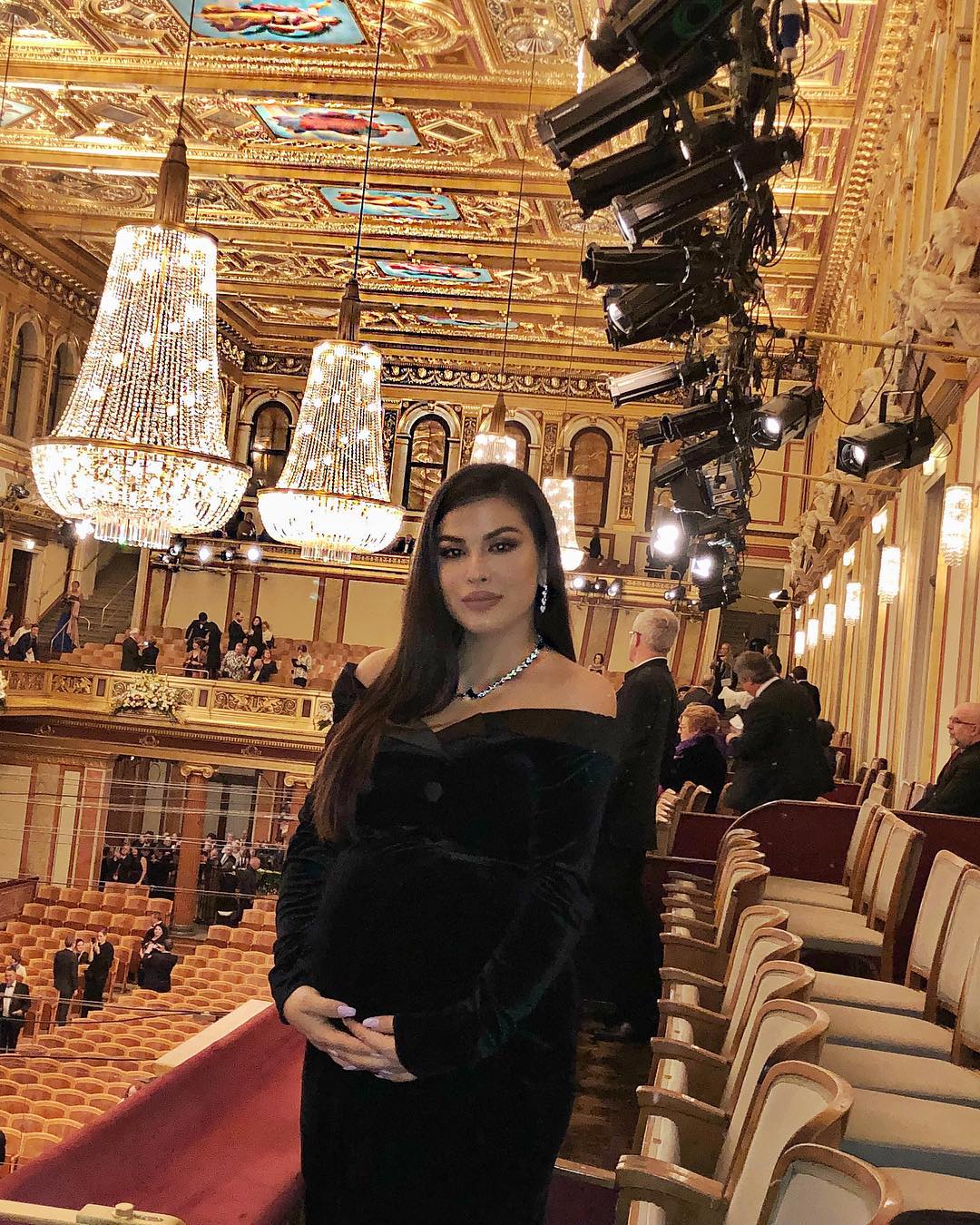 Komenti epik që mori 4000 likes në Instagram-in e Elita Rudit