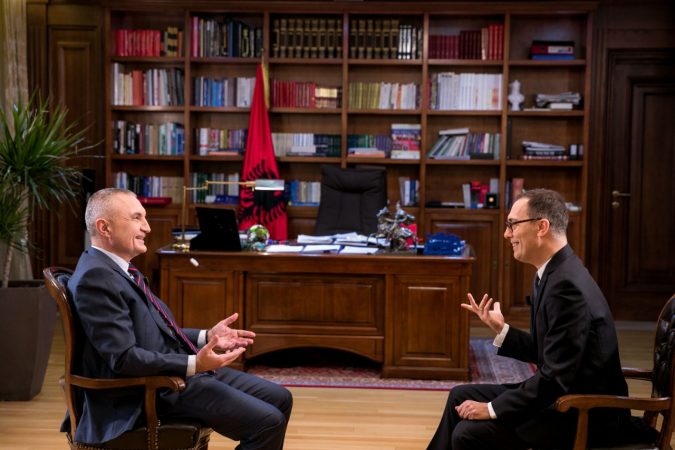 “Shkarkimi i 70% të ministrave”, Meta: Më shqetësojnë negociatat me BE