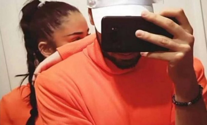 U tha se janë të lidhur, këngëtari zbulon të vërtetën e fotografisë me vajzën “misterioze”