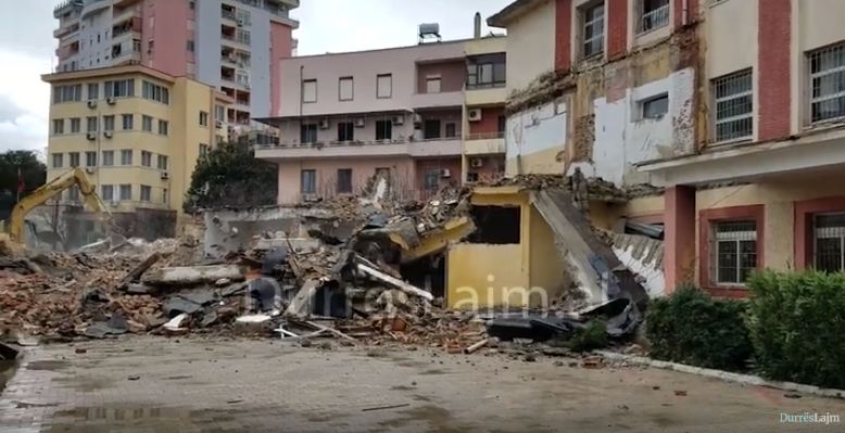 Durrës, nis rikonstruksioni i shkollës artistike “Jan Kukuzeli” (VIDEO)