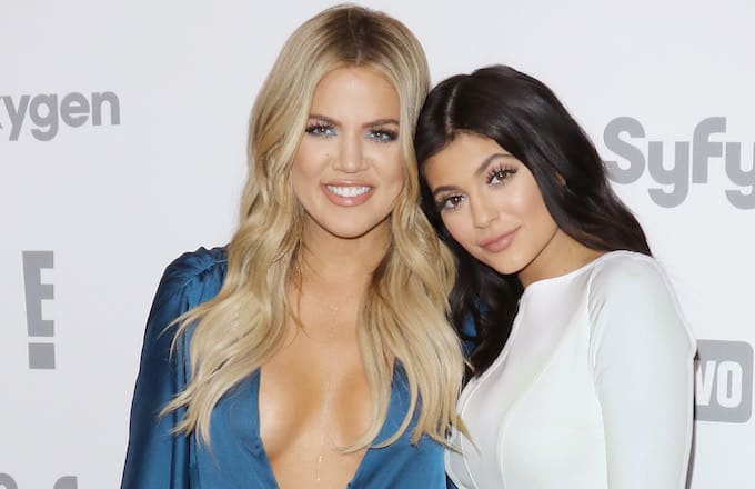 Çoroditen fansat! Khloé Kardashian duket identik si Kylie Jenner në këtë foto