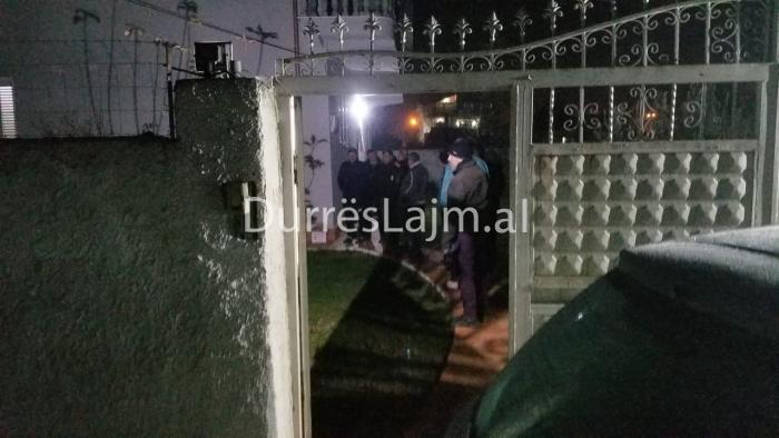 VIDEO/ E grabitën dhe i lidhën familjarët biznesmenit në Durrës, policia jep detaje