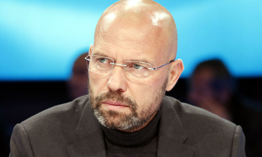 Manjani: Ndryshimet në qeveri, maskë e re për të larë mëkatet e së shkuarës