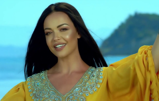 “Ishe vetëm 22 vjeç, do të të këndoja në dasmë”, Poni ndan lajmin e hidhur