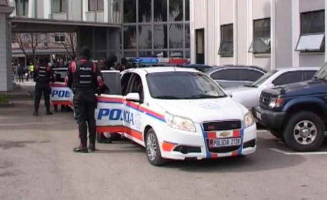 Aksioni blic prangos 7 persona në flagrancë