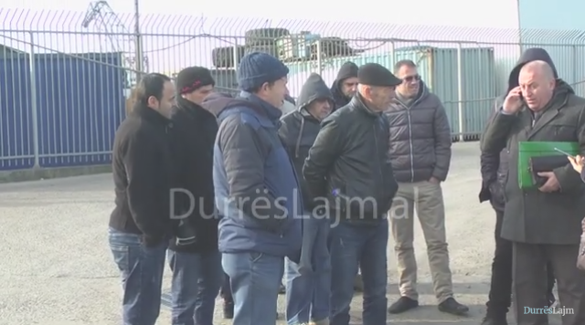 Durrës, elektrovinçierët e nisin me protestë vitin 2019 (VIDEO)