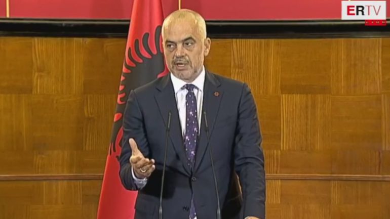 Nuk zgjidhën hallet e qytetarëve, Rama: 300 persona të larguar nga puna