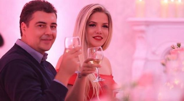 Rezarta Shkurta shijon pushimet dimërore (FOTO)