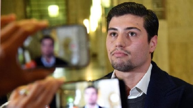 Tentoi të vrasë djalin e moderatores italiane, kapet në traget shqiptari i arratisur nga burgu (EMRI)