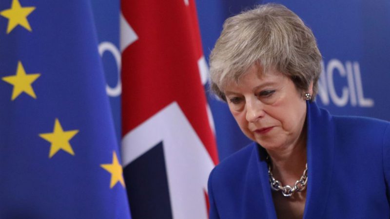 Parlamenti britanik rrëzon marrëveshjen e May me BE për Brexit