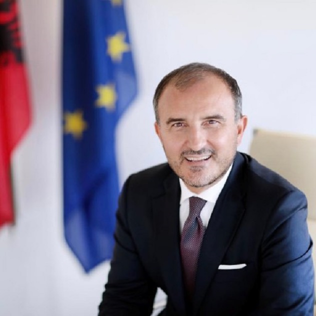 Ambasadori i BE: Muajt në vijim të rëndësishme për Shqipërinë