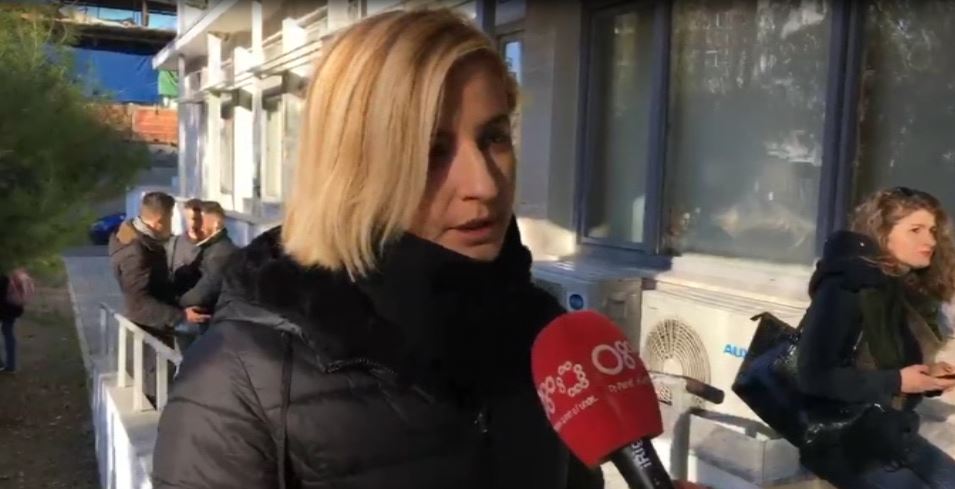 “Studentët janë kërcënuar me telefonata anonim, s’futeshin dot në rrjete sociale”