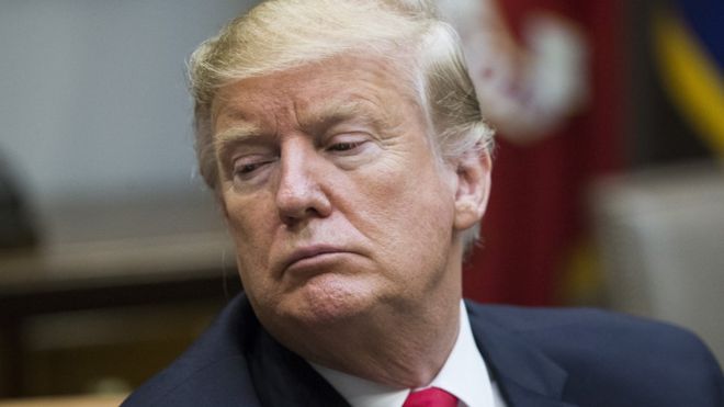 Emigrantë pa dokumente të punësuar në bizneset e Trump