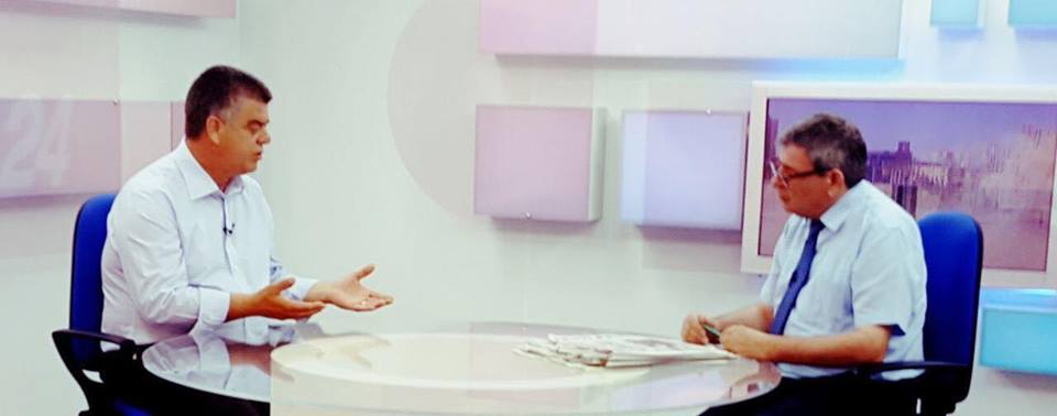 Lefter Koka i uron ditëlindjen mikut të një jete