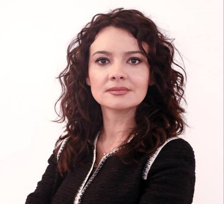 “Përfitoi 550 mln lekë tendera”, reagon Spiropali: Padia është e vetmja rrugë!