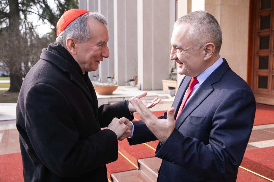 Presidenti Meta pret Sekretarin e Shtetit të Vatikanit