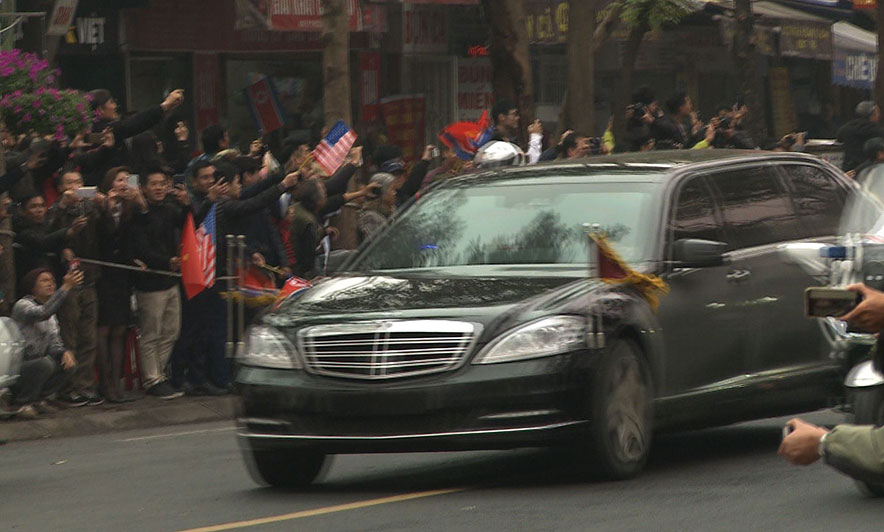 Kim Jong-un mbërrin në Vietnam pas dy ditësh e gjysmë me tren, do takohet me Donald Trump