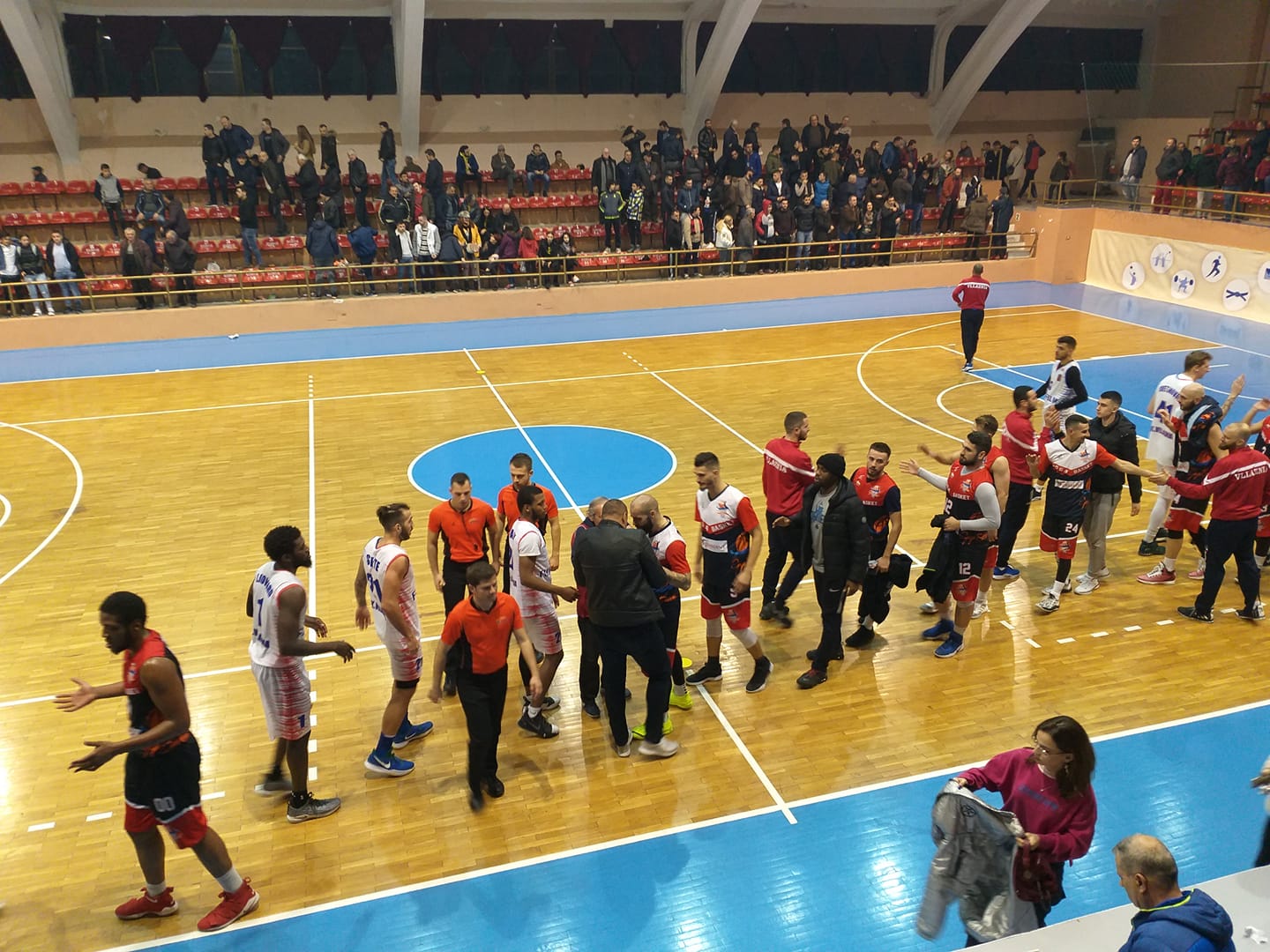 Basketboll/ Goga Basket mposht Vllazninë dhe nis shkëputjen