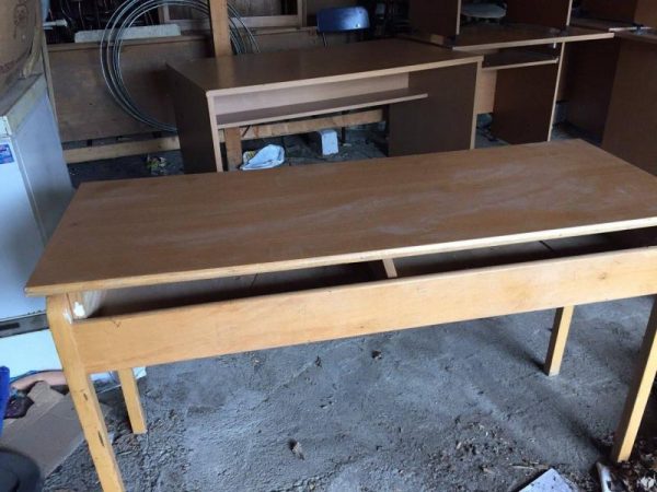 Mesazhi i gjimnazistes nga Kavaja: Mbyllet shkolla nga morrat