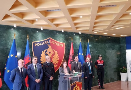 “Operacioni ‘Rruga e gabuar’ u dekonspirua nga lart, Kryepolici Veliu pagoi bandat që i rrëmbyen të atin”