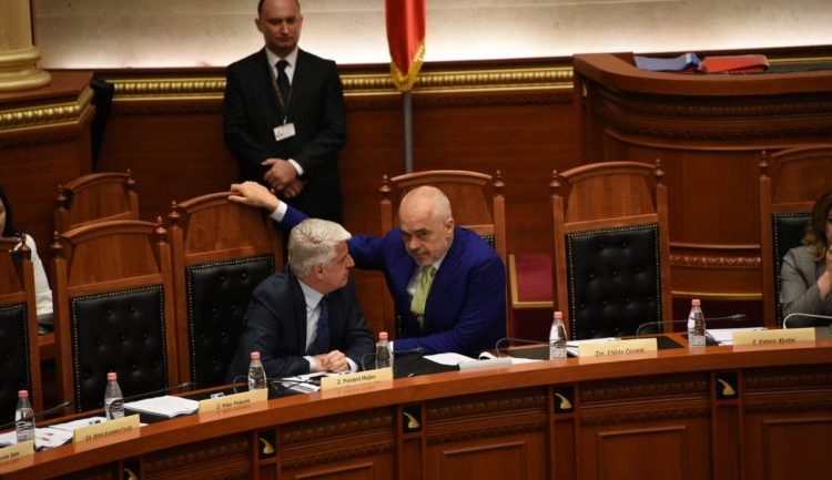 Majko: Kam rezervat e mia për mënyrën se si u shpreh Rama për VOA