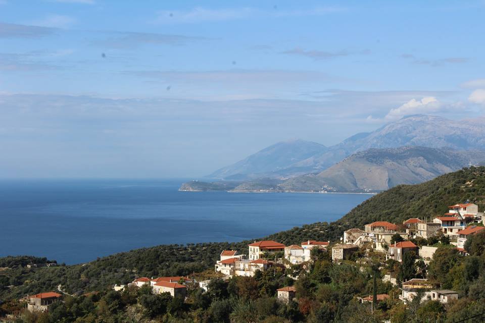 Qeveria u shpalli “luftë” fshatrave turistikë, model i ri zhvillimi