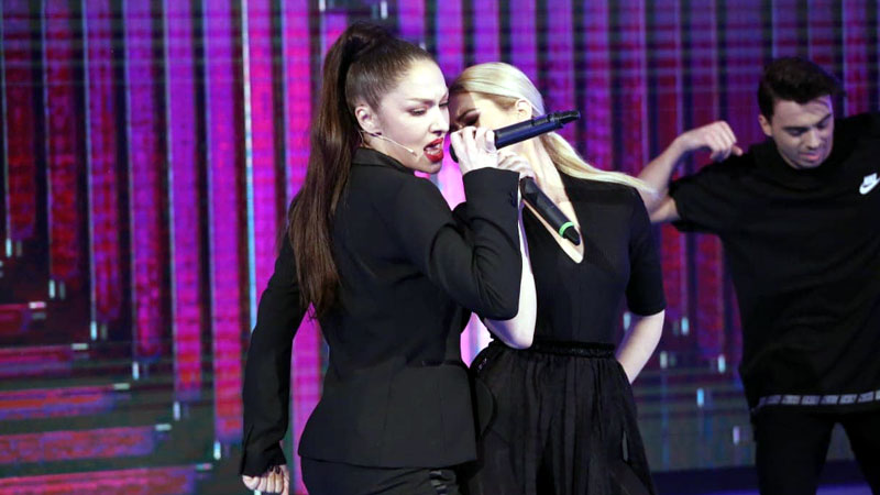 Diva Adelina Ismaili sapo na bëri të dyshojmë se i ka dhënë fund me muzikën!