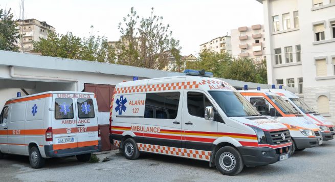 14-vjeçari mbërrin i vdekur në spital