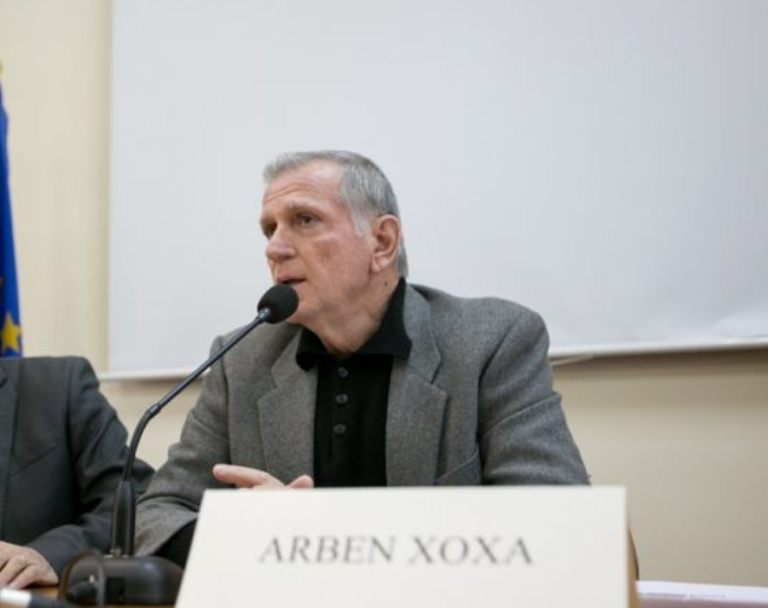 Sot homazhet për publicistin e ndjerë Arben Xoxa