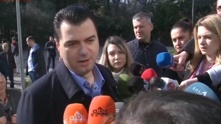 Lulzim Basha mesazh të drejtpërdrejtë Ramës para protestës