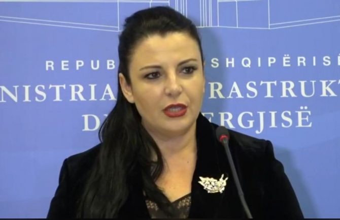 Balluku: Projekti i Unazës do vijojë, askush s’mund të marrë peng Tiranën!