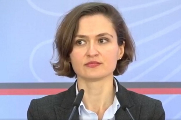 Takimi me pedagogët, Shahini: Zgjidhja duhet nga Universiteti