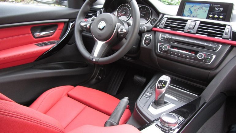 LISTA/ Të gjitha pasuritë e sekuestruara të biznesmenit që njihej si “Kumbari” i qytetit