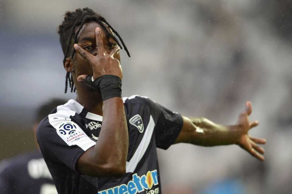 “Duhet të sillet si profesionist”, ‘ylli’ i Interit përjashtohet nga grupi