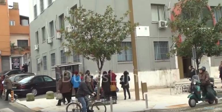 Abuzimi me 14-vjeçaren, djemtë rrezikojnë jo më pak se 25 vite burg