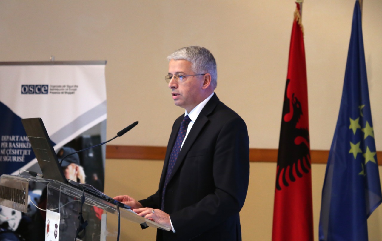 Deklaratat e ministrit Lleshaj, tërësisht jo profesionale