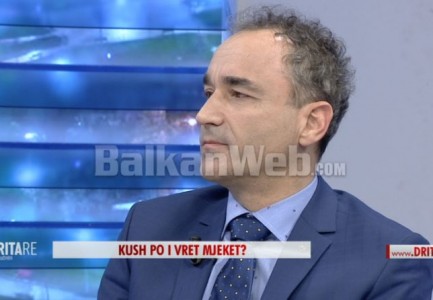 “Vazhdova punën pasi më goditi”, flet mjeku i dhunuar në QSUT